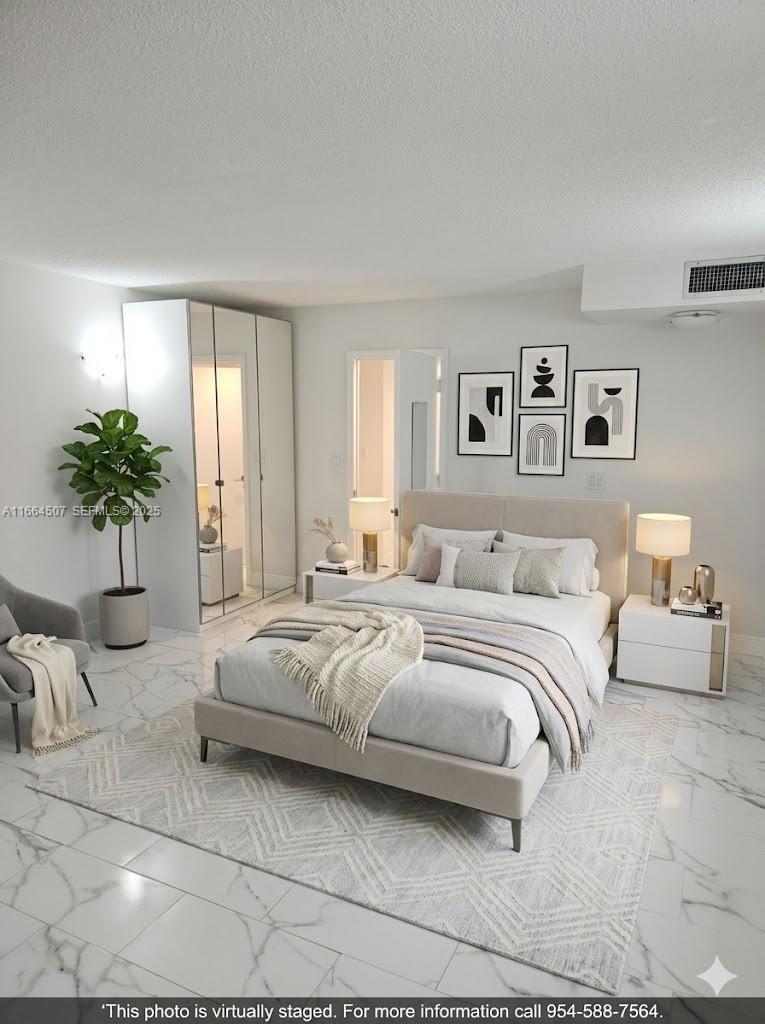 CRICKET CLUB CONDO - Residential