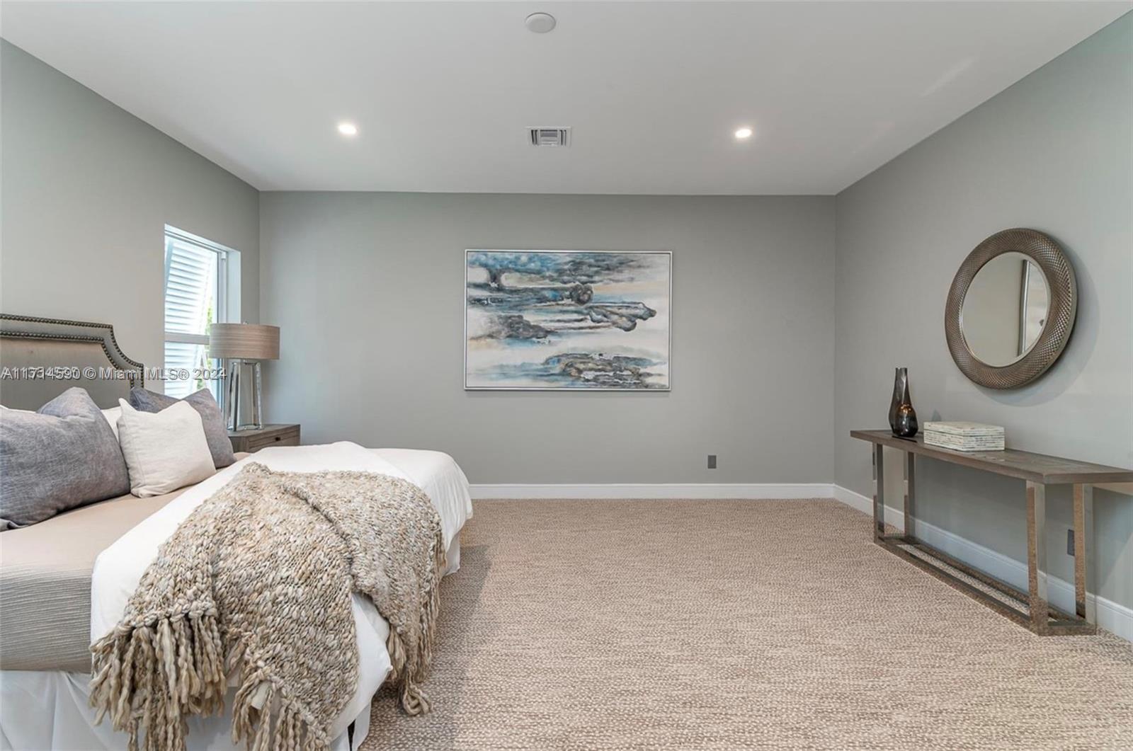 HILLSBORO ISLES - Residential