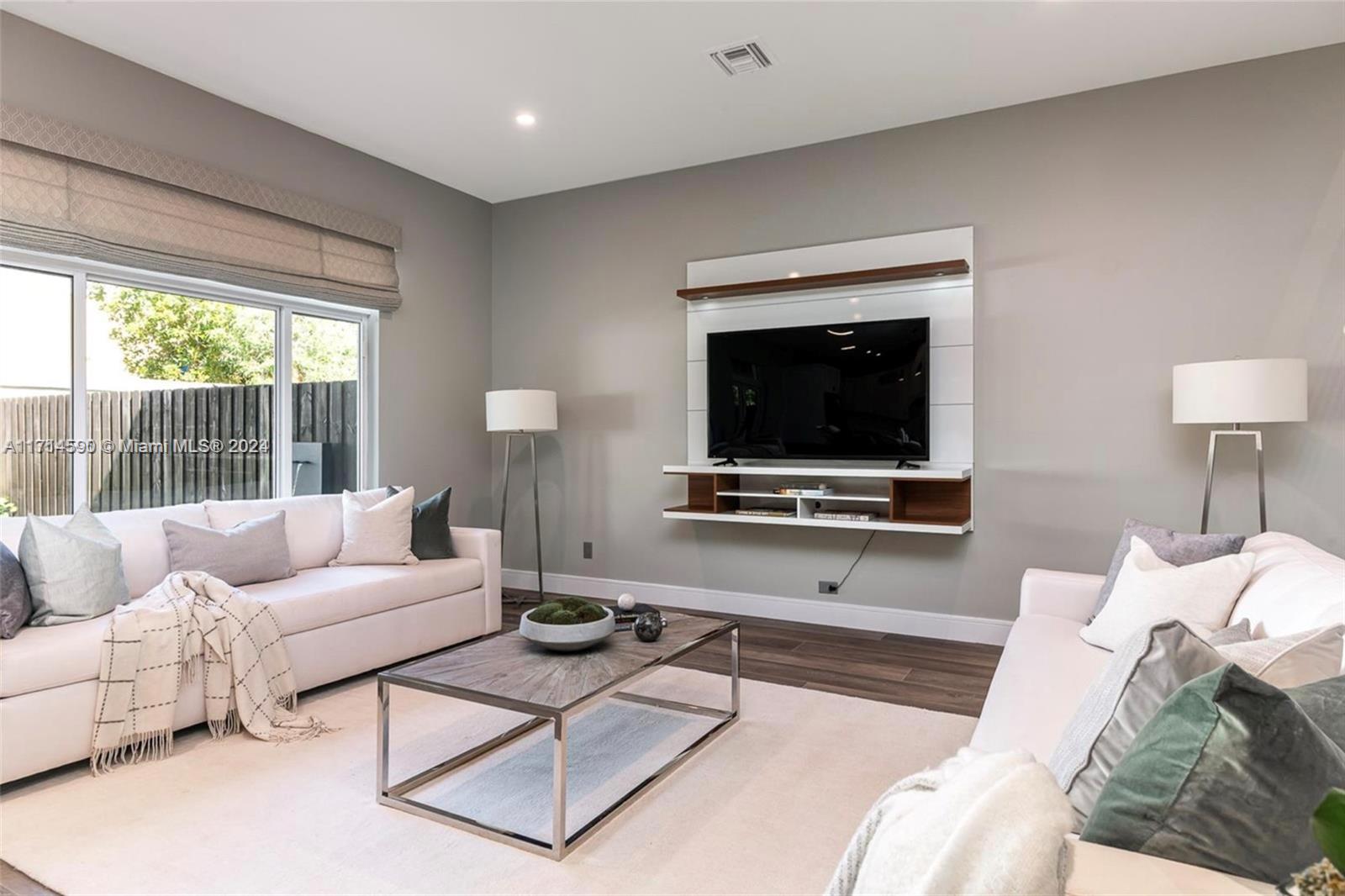 HILLSBORO ISLES - Residential