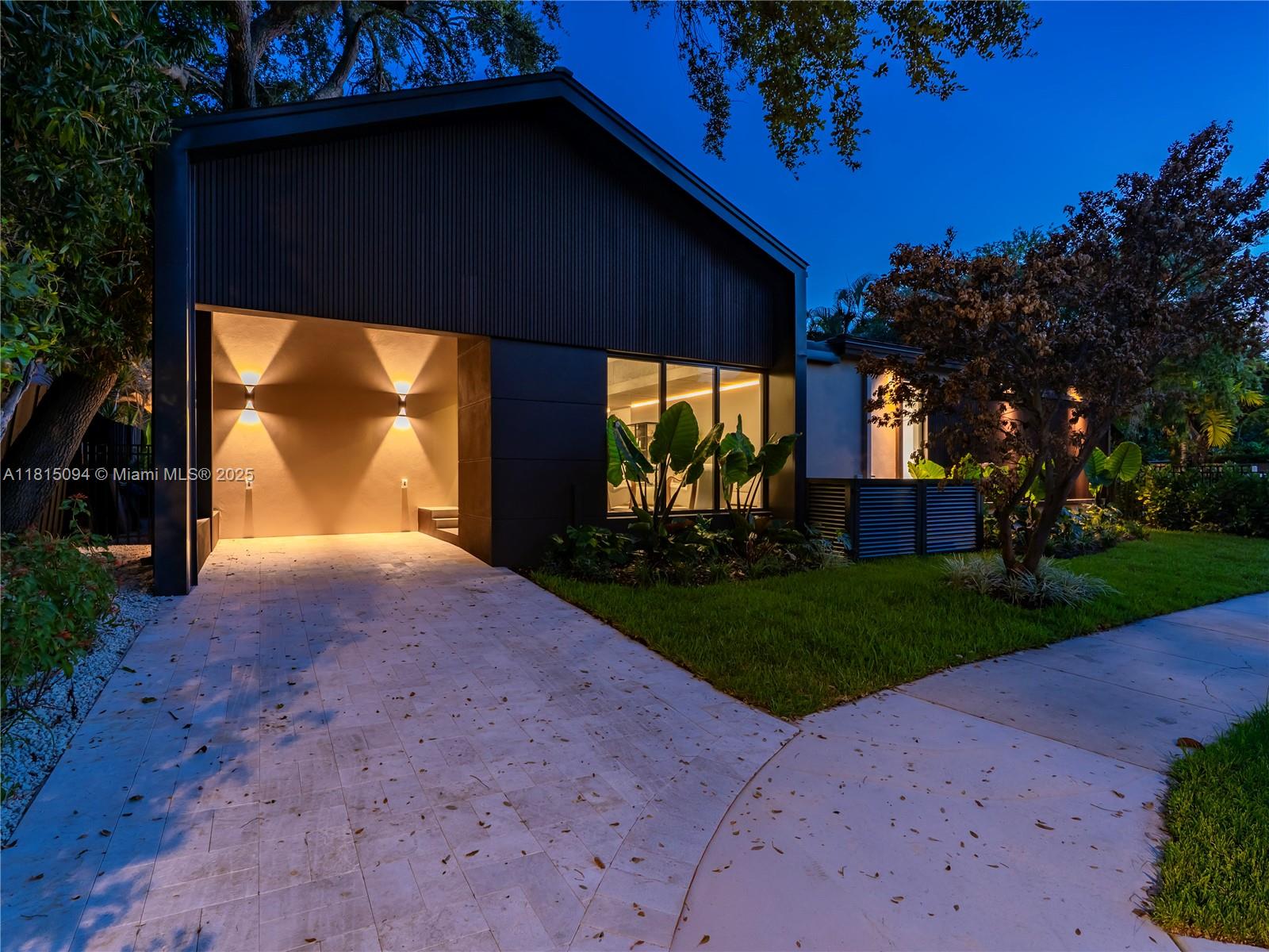 SILVER BLUFF ESTATES SEC - Residential