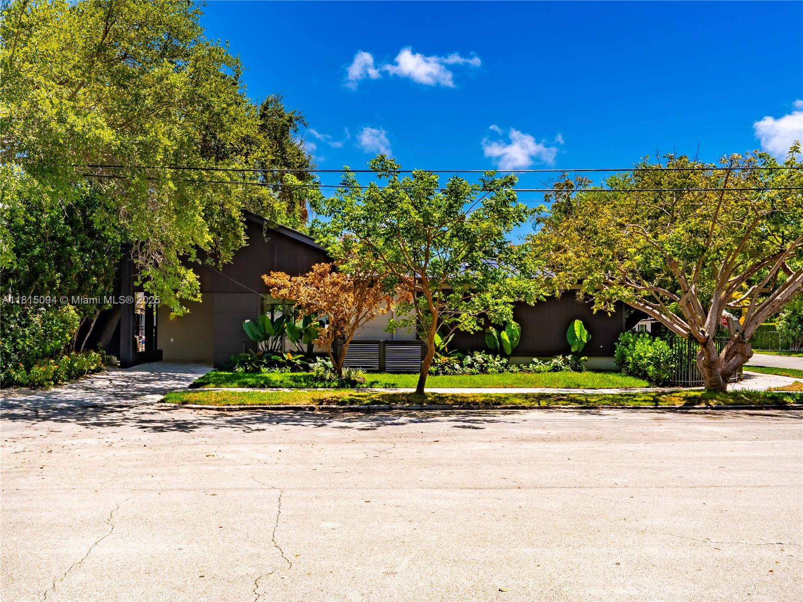 SILVER BLUFF ESTATES SEC - Residential