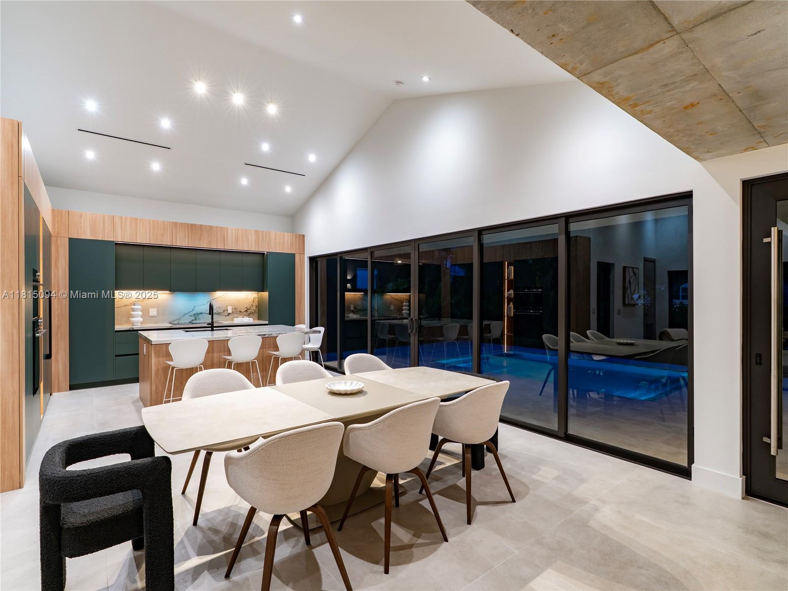 SILVER BLUFF ESTATES SEC - Residential