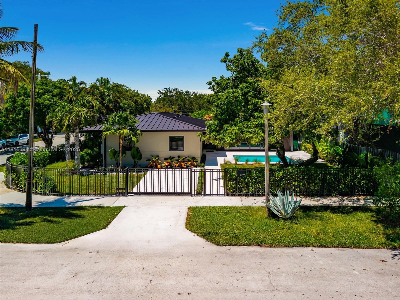 SILVER BLUFF ESTATES SEC - Residential