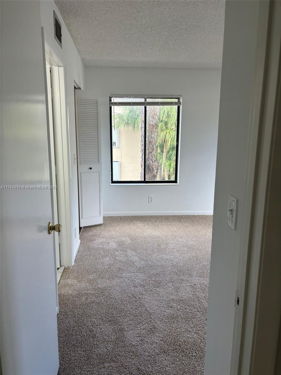 PINE RIDGE NORTH VILLAGE - Residential