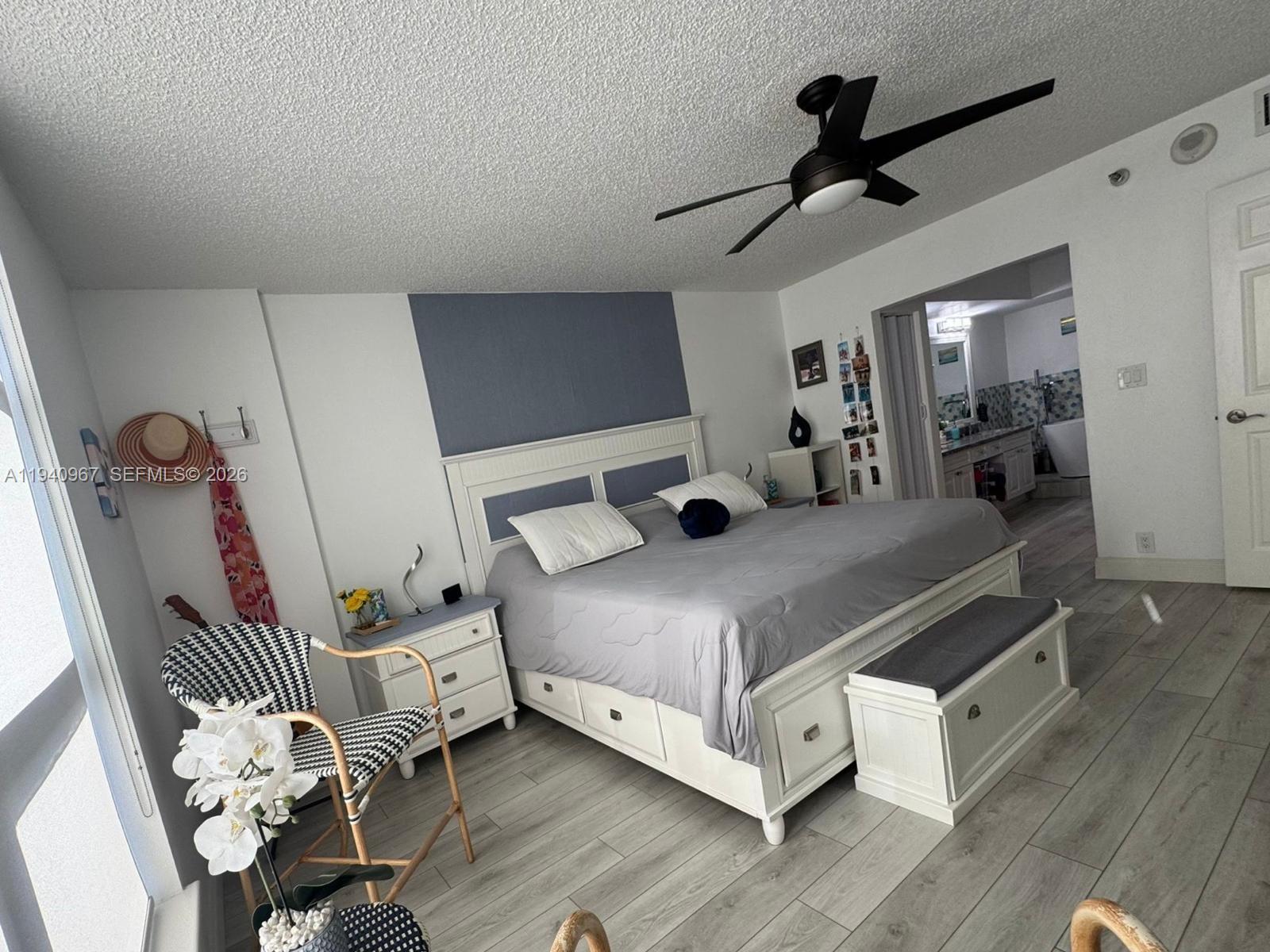 MYSTIC POINTE TOWER 500 C - Residential