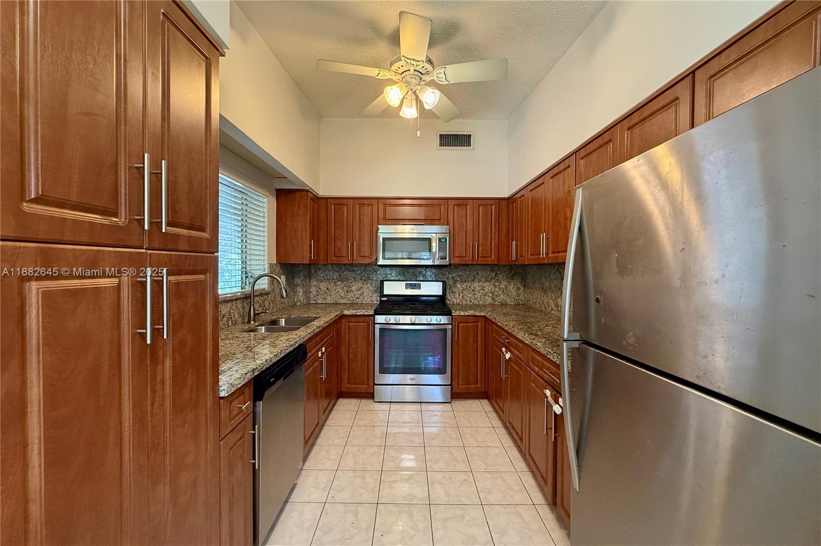 BAY HARBOR ISLAND - Residential Lease