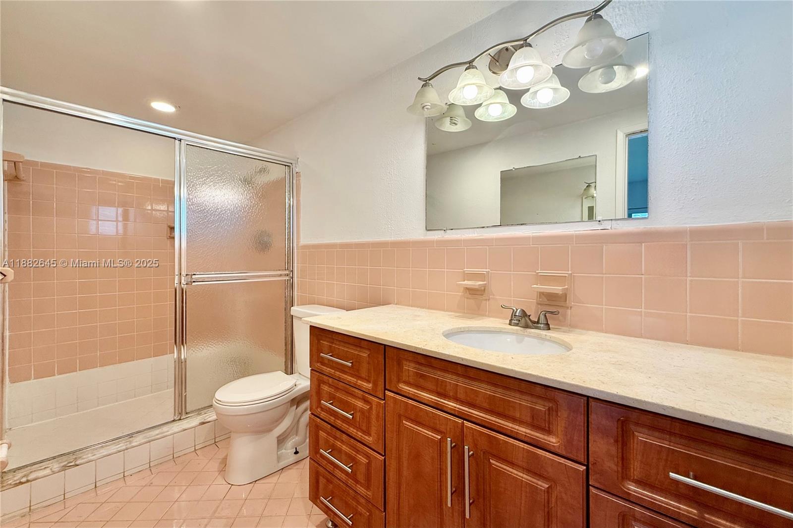 BAY HARBOR ISLAND - Residential Lease