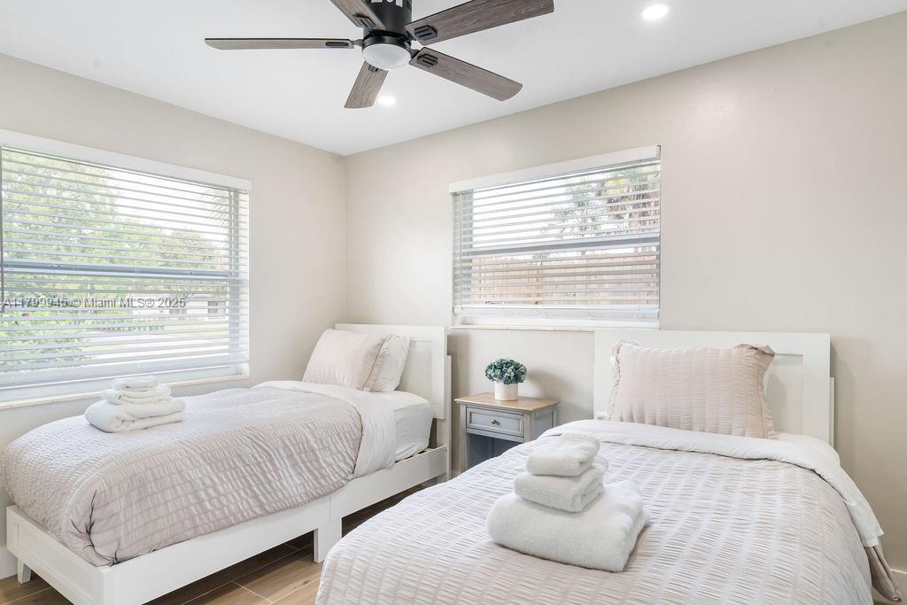 NORTH PALM BEACH VILLAGE - Residential Lease