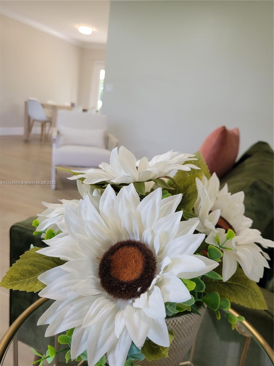 NORTH PALM BEACH VILLAGE - Residential Lease