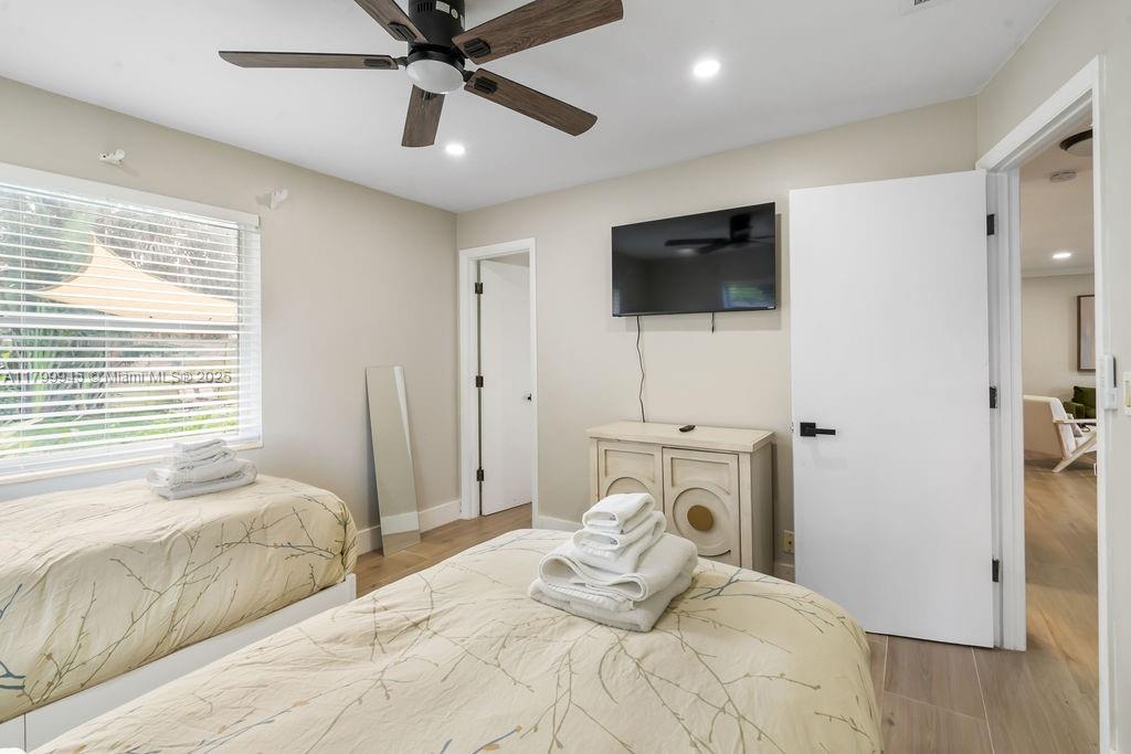 NORTH PALM BEACH VILLAGE - Residential Lease