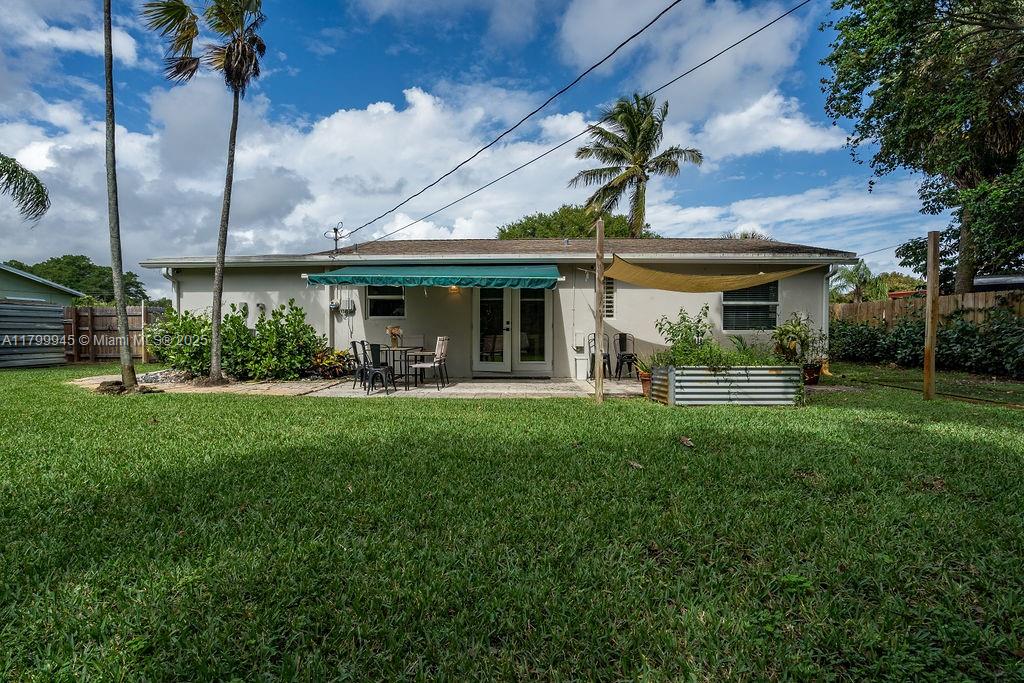 NORTH PALM BEACH VILLAGE - Residential Lease