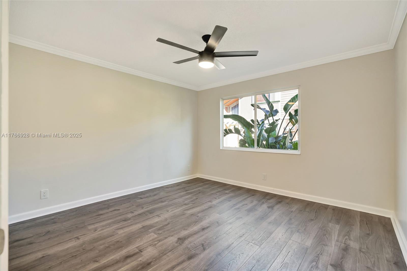 MAPLECREST - Residential