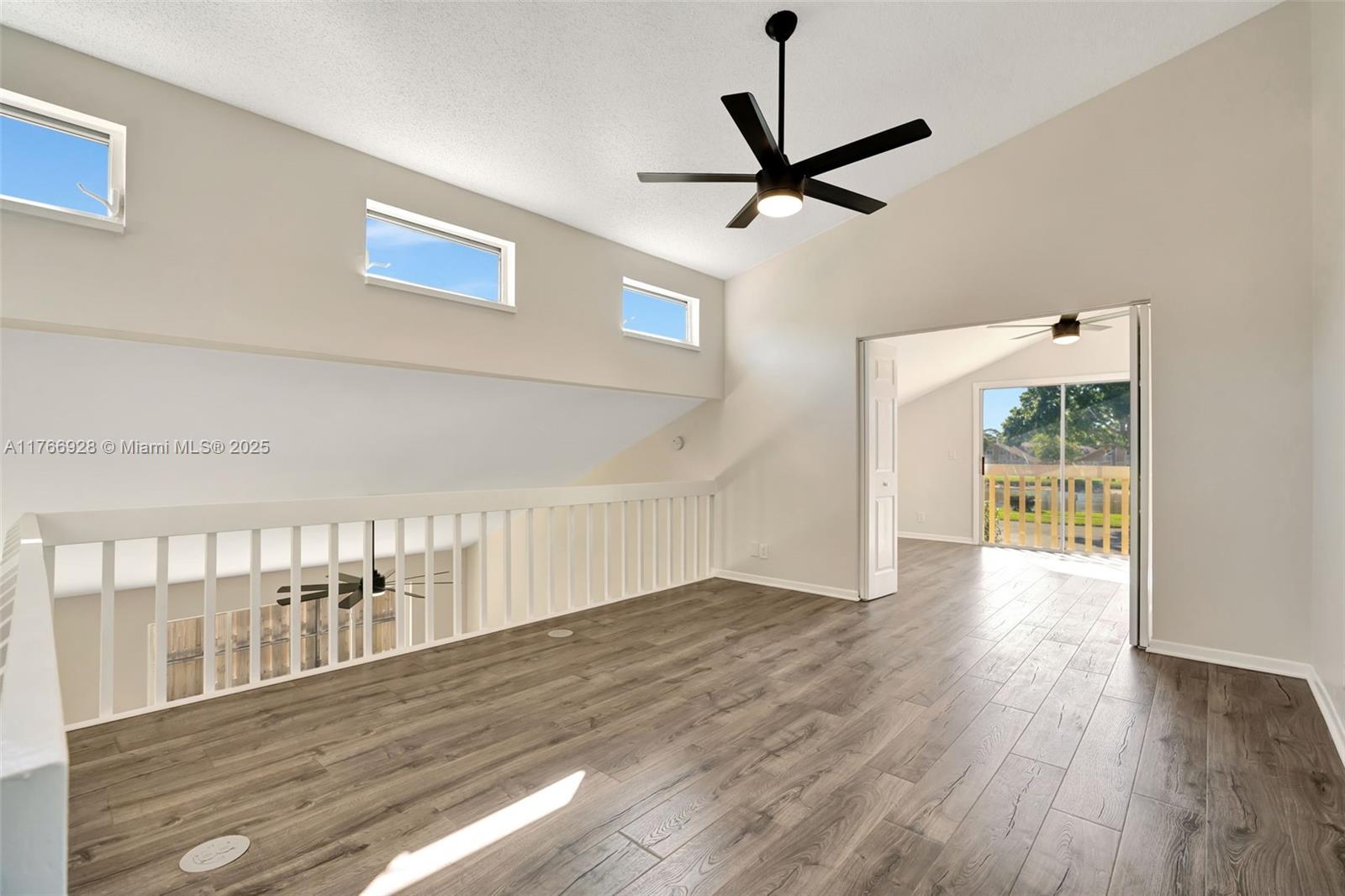 MAPLECREST - Residential