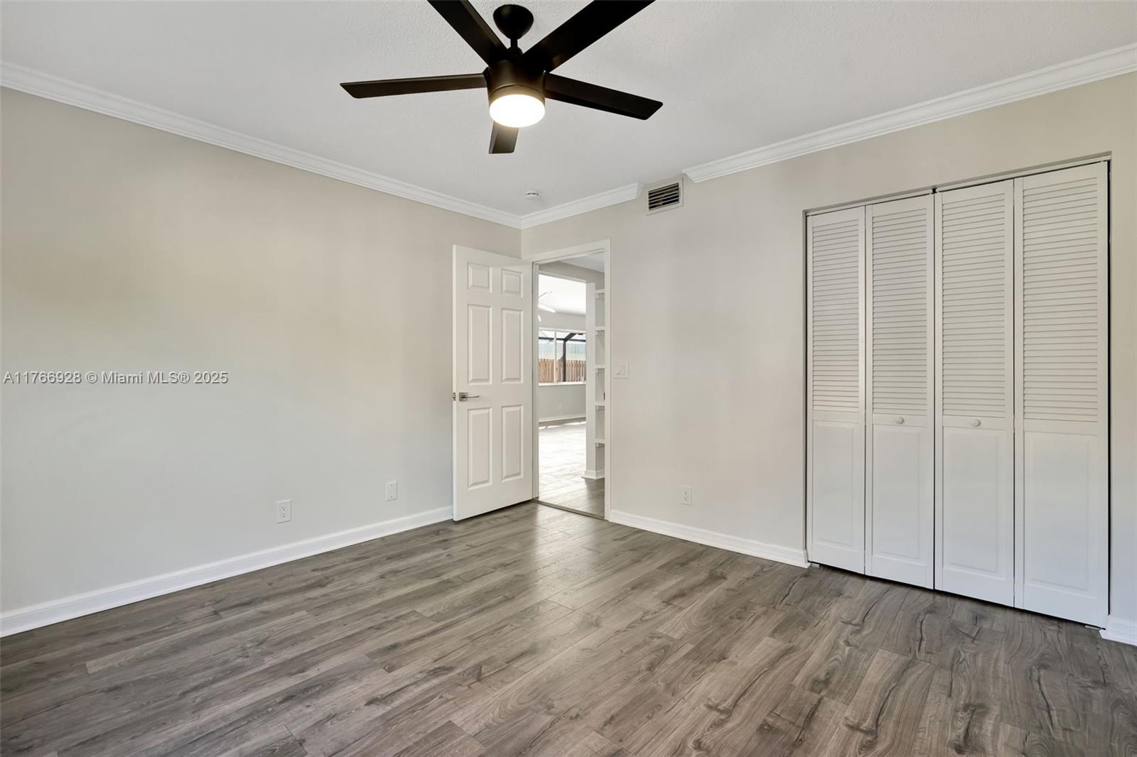 MAPLECREST - Residential