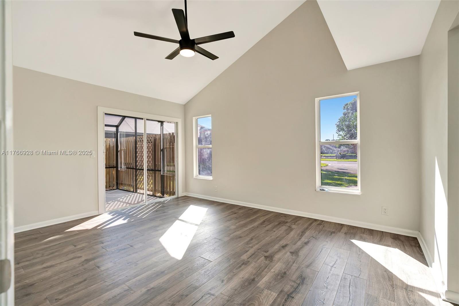 MAPLECREST - Residential