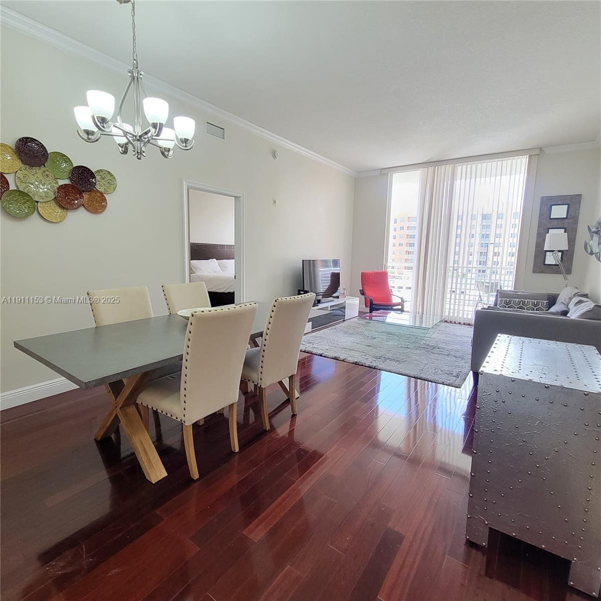 VENTURE AT AVENTURA WEST - Residential Lease