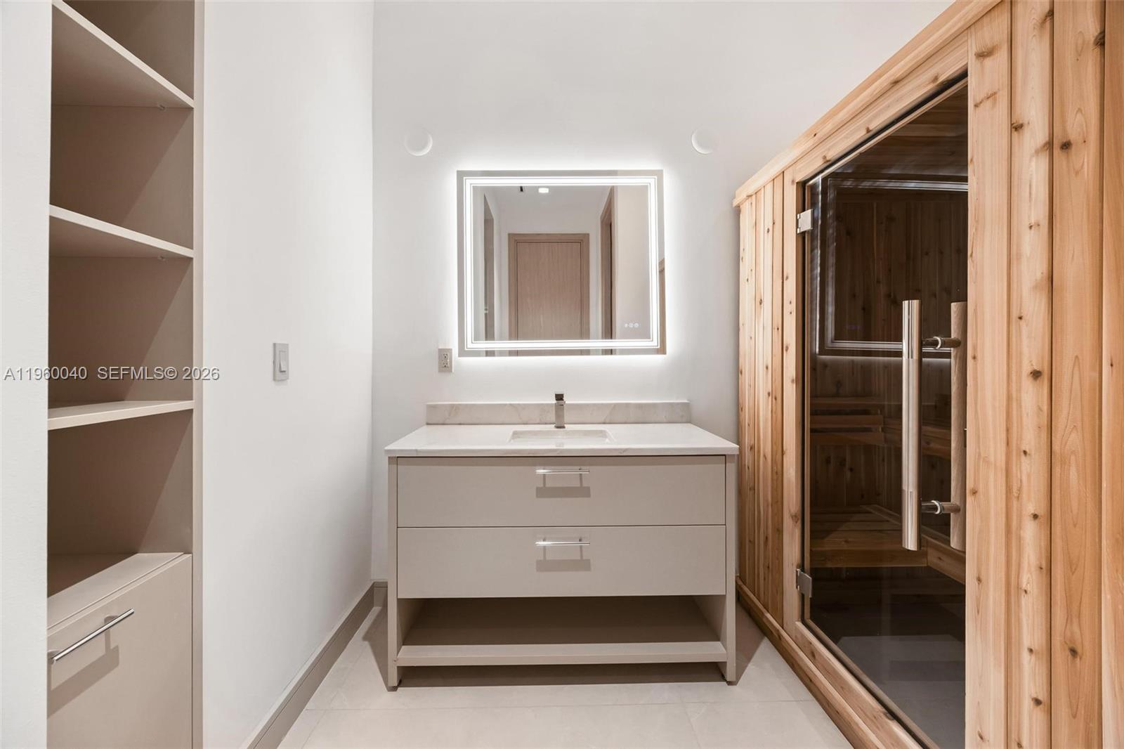 AQUA MARINE - Residential