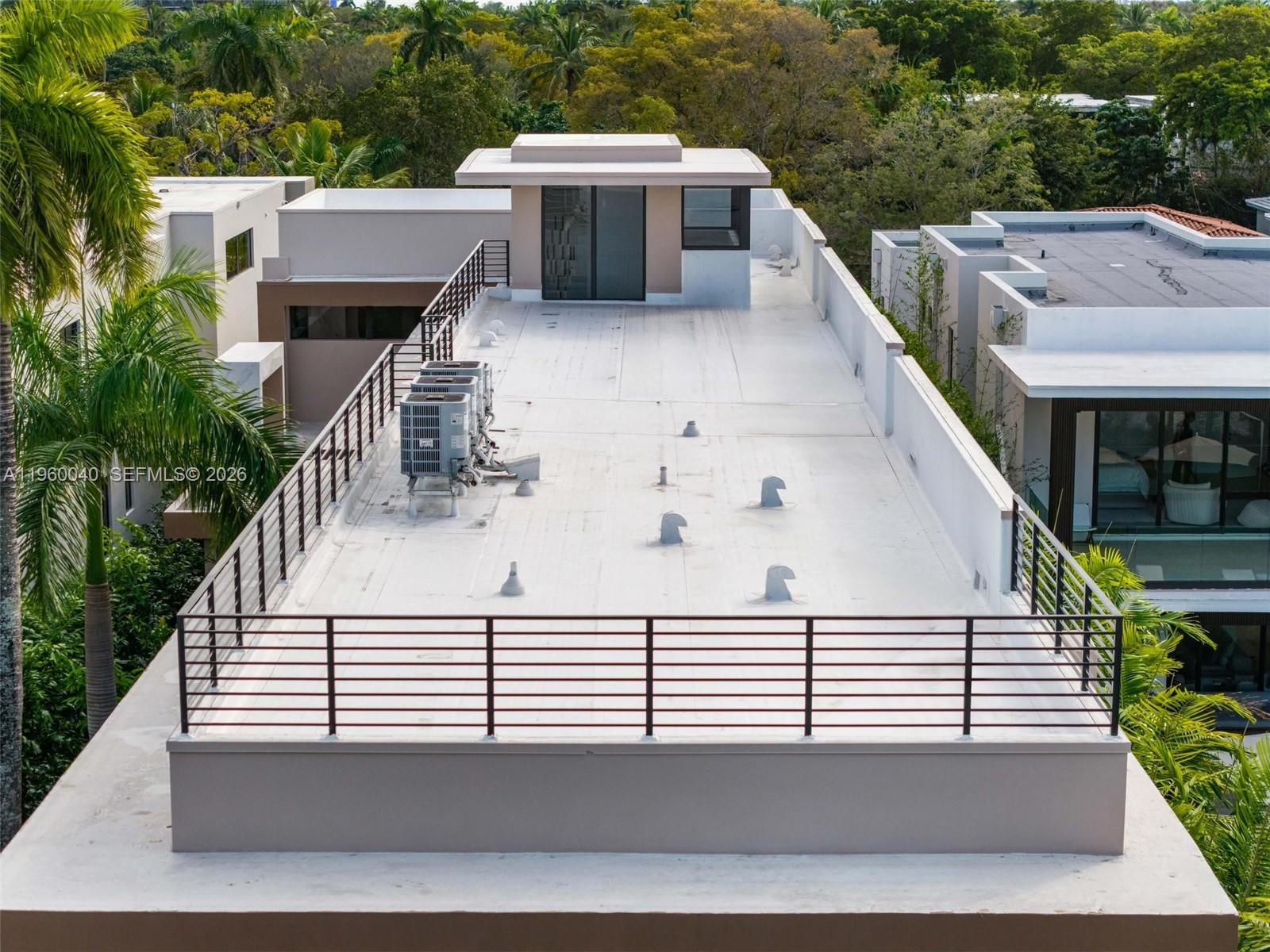 AQUA MARINE - Residential