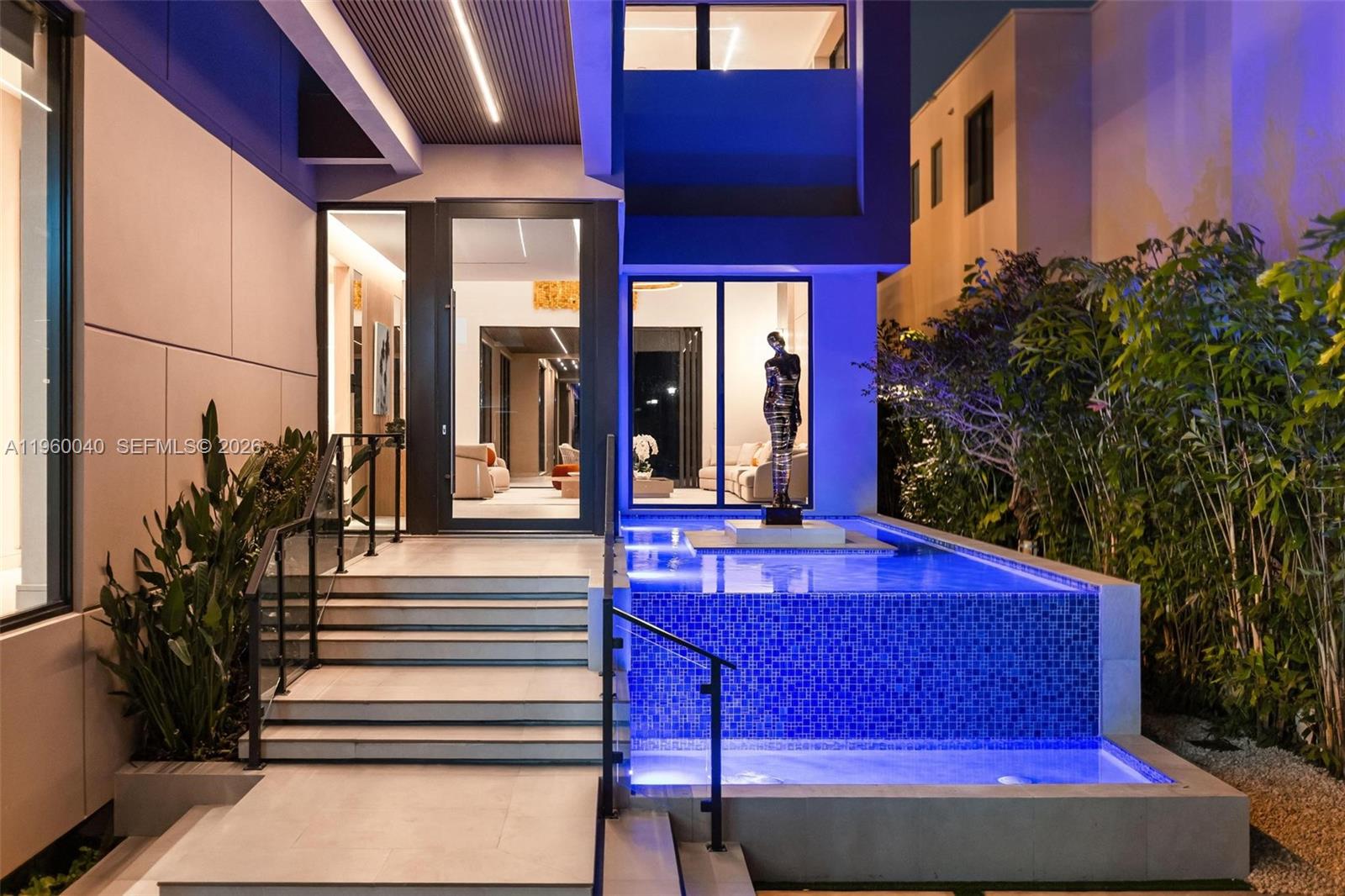 AQUA MARINE - Residential