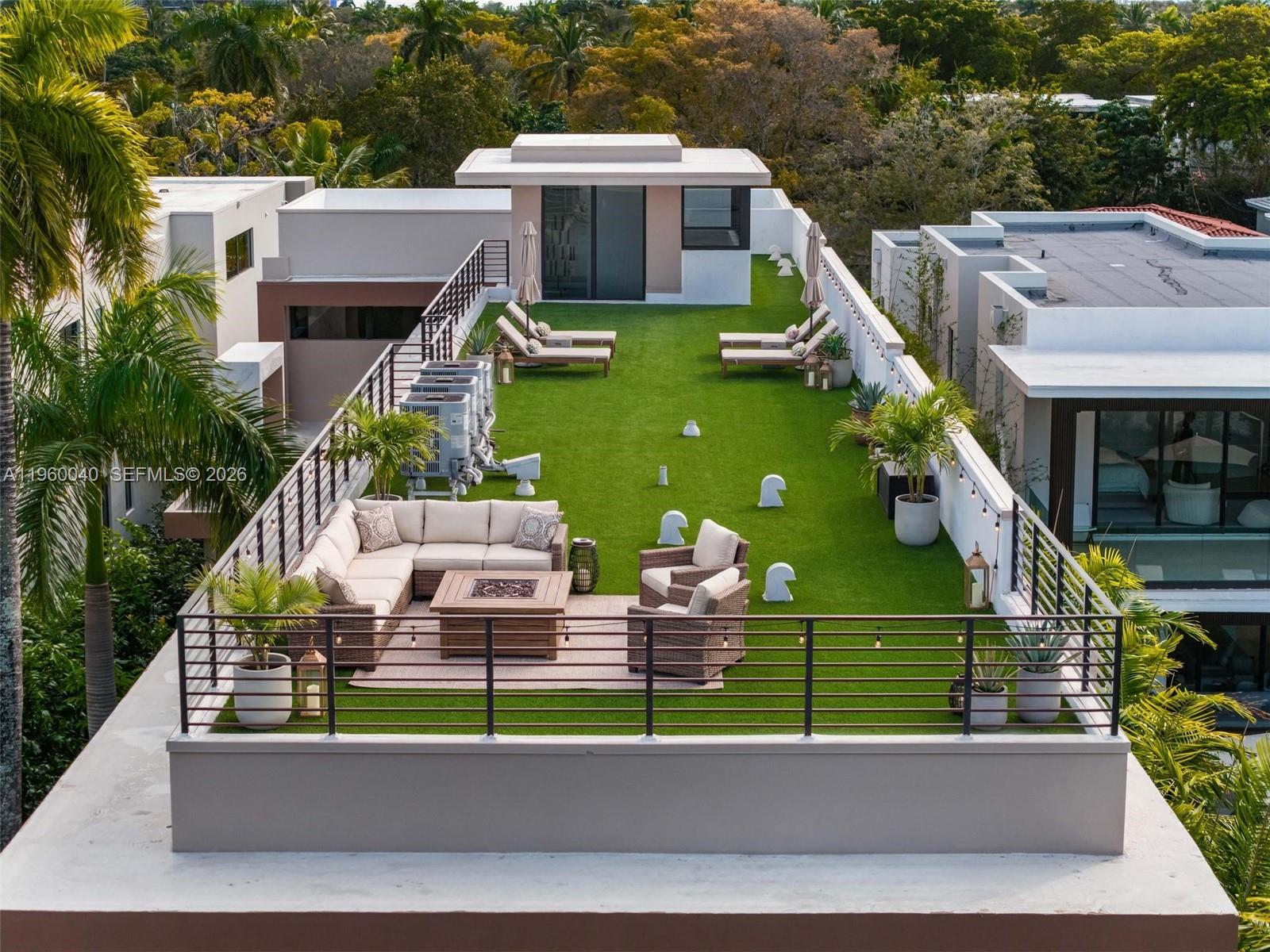 AQUA MARINE - Residential