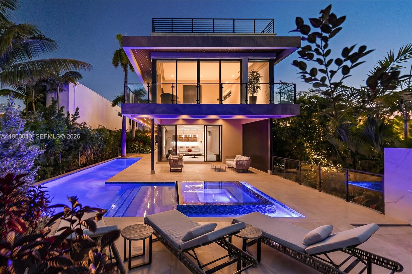 AQUA MARINE - Residential