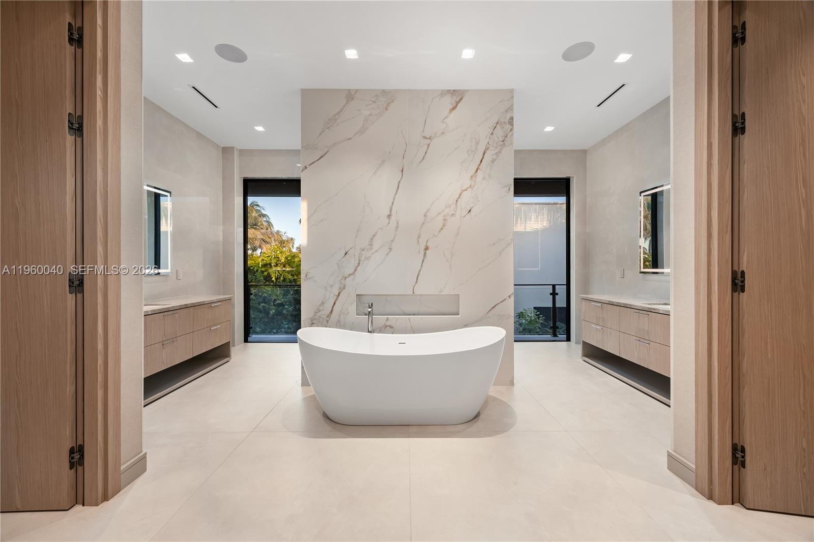 AQUA MARINE - Residential