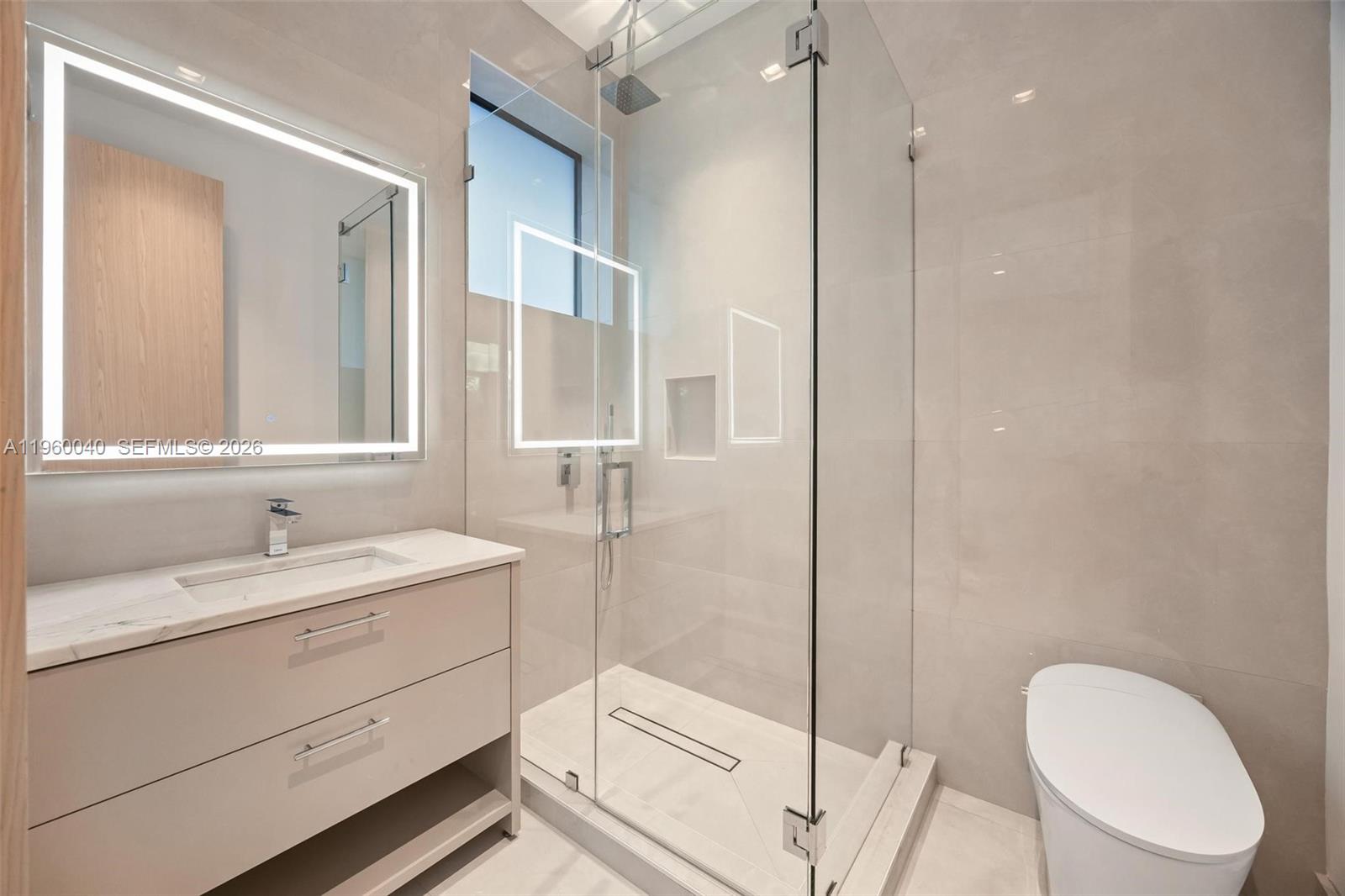 AQUA MARINE - Residential