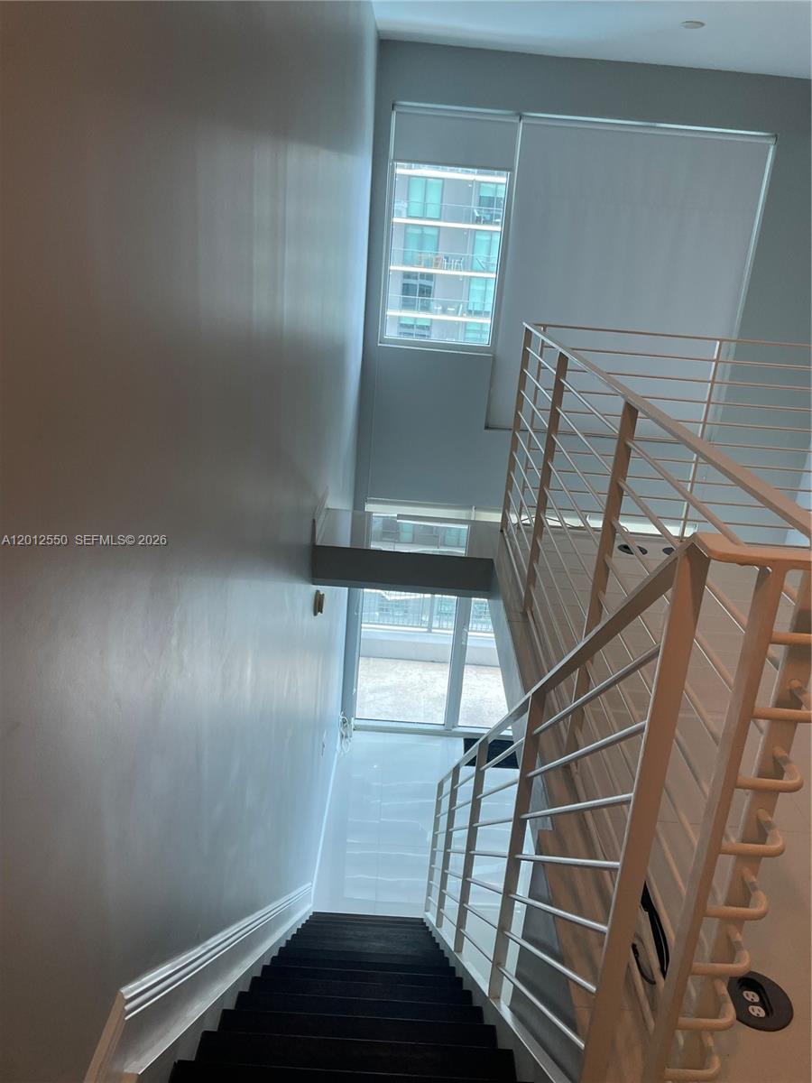60 SW 13th St 2414
