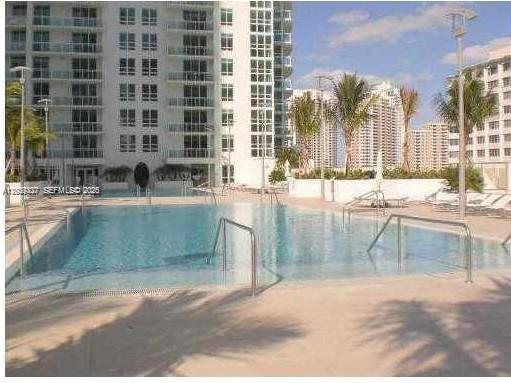951 Brickell Ave 1808