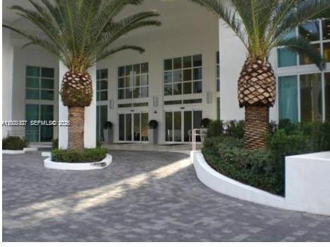 951 Brickell Ave 1808