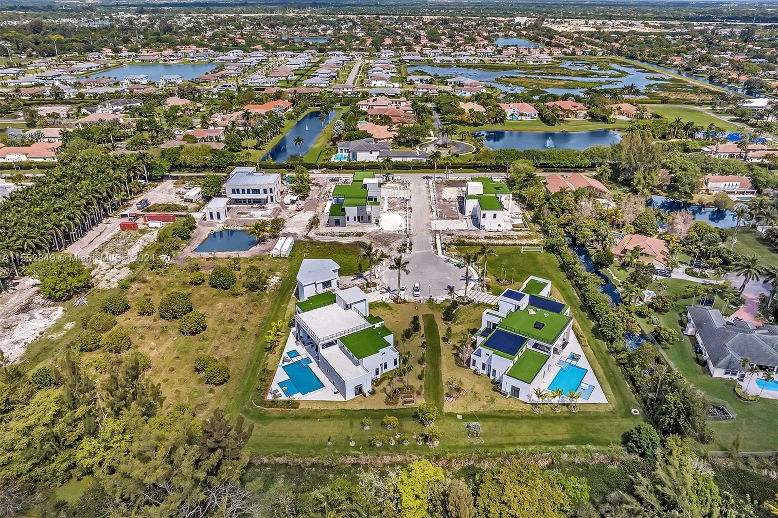 PEREZ ESTATES - Residential