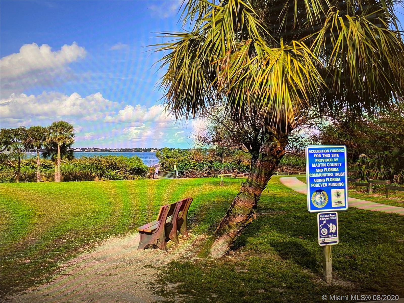 HORSESHOE POINT 1ST ADDN - Land