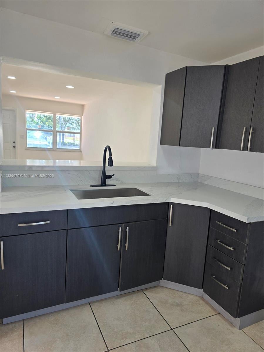 SUB OF - Residential Lease