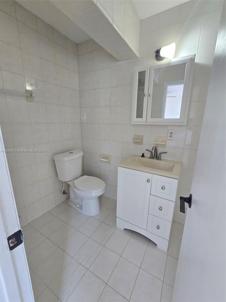 SUB OF - Residential Lease