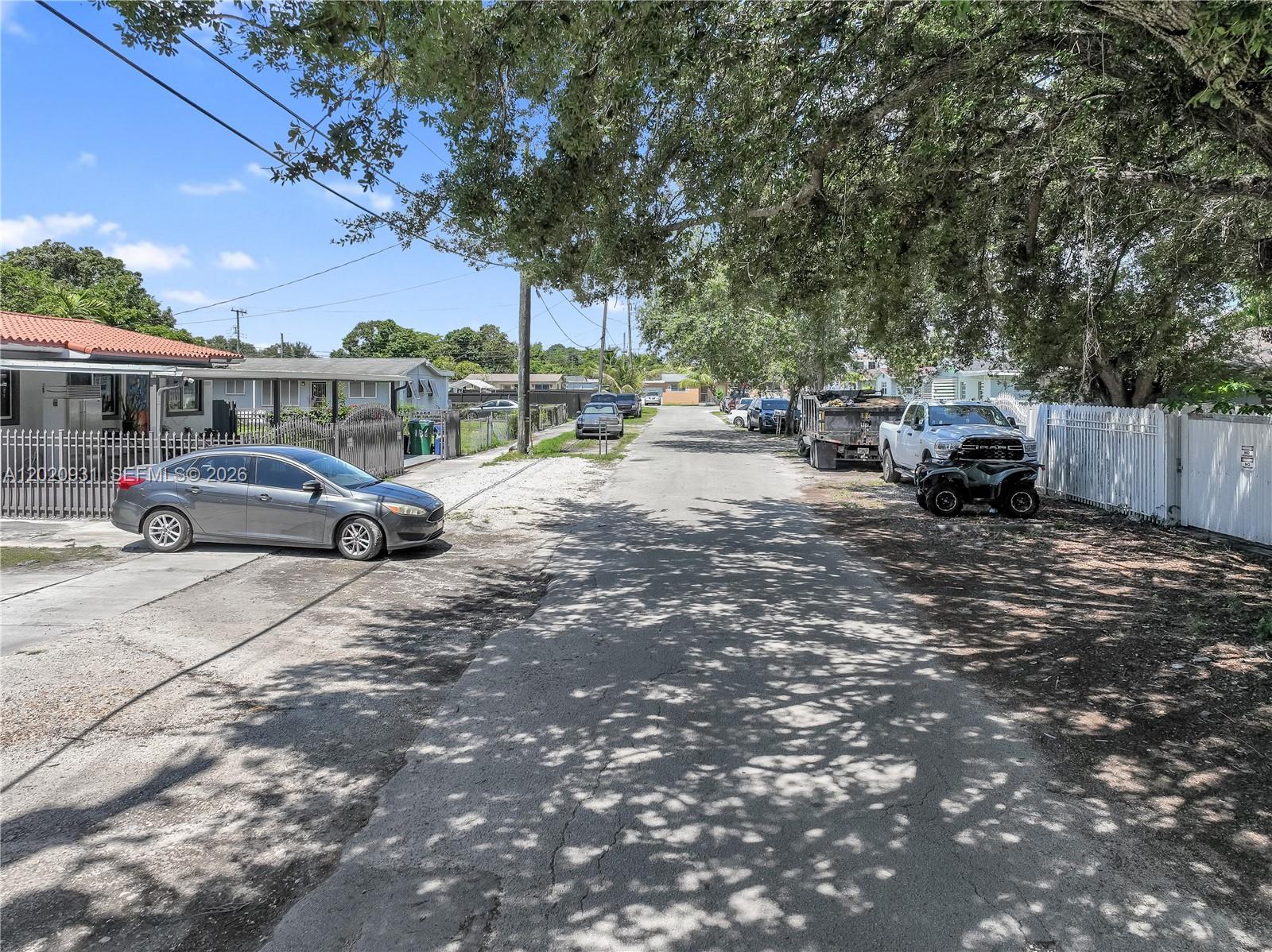 CORAL COURT - Residential