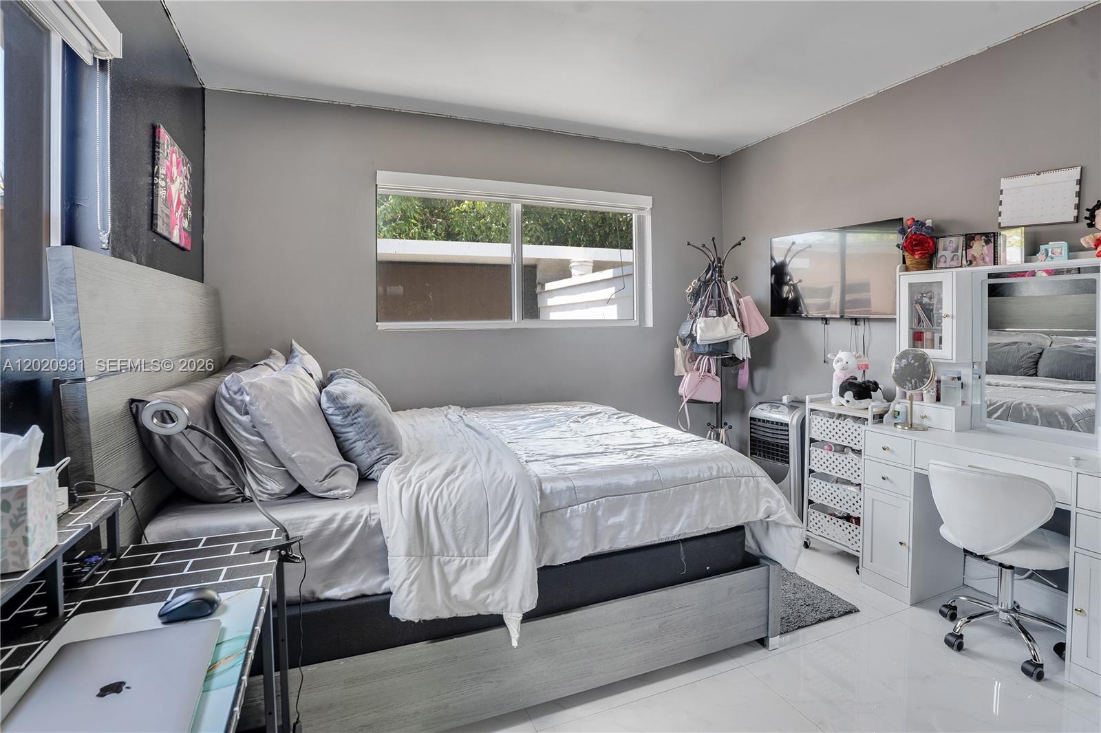 CORAL COURT - Residential