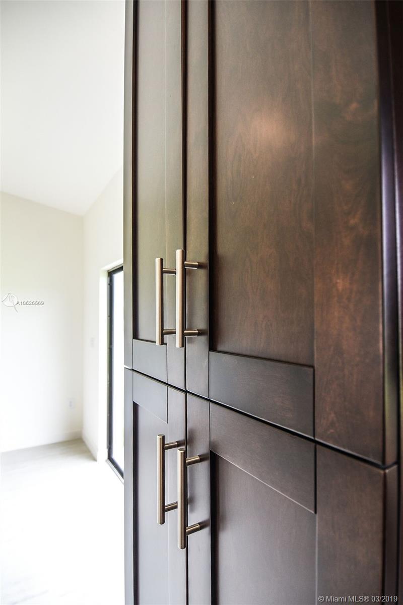 ZAMORA ESTATES - Residential