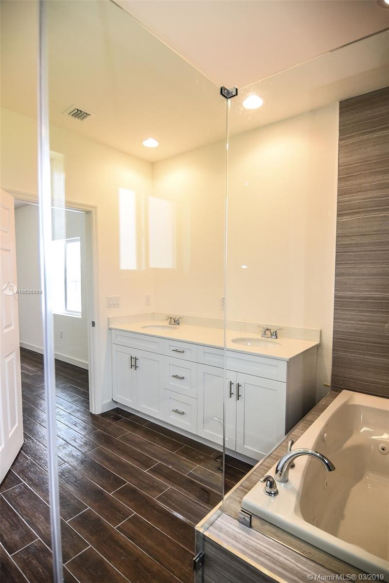 ZAMORA ESTATES - Residential