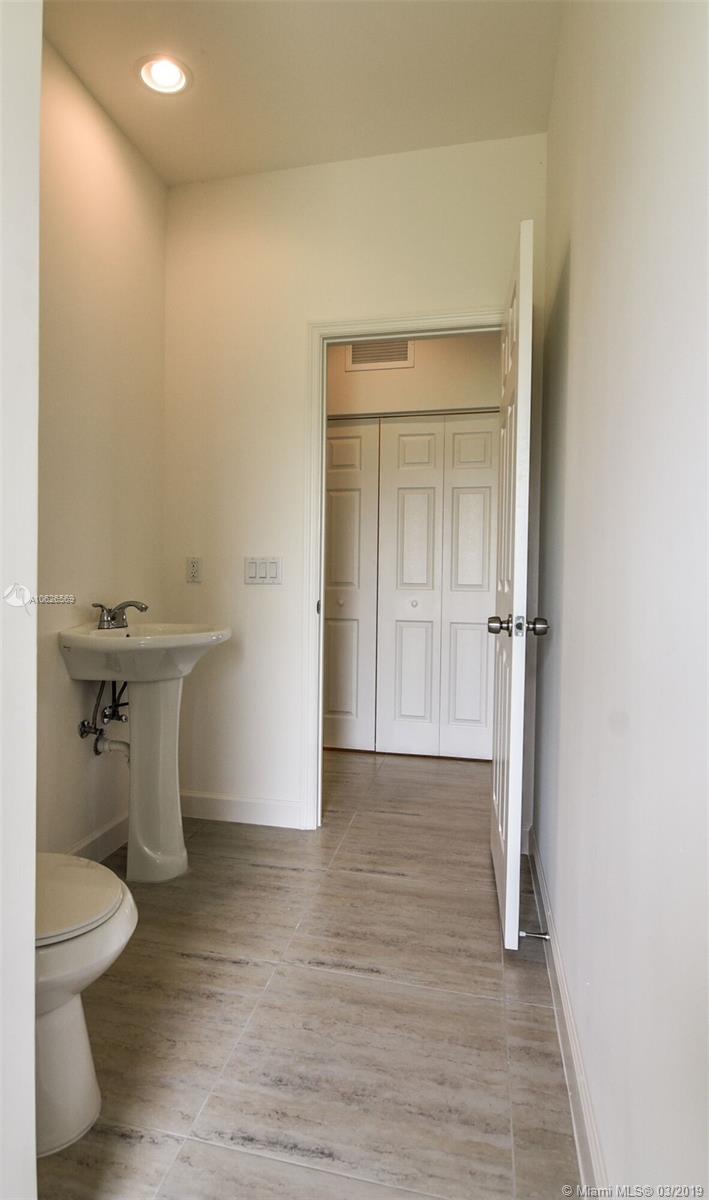 ZAMORA ESTATES - Residential