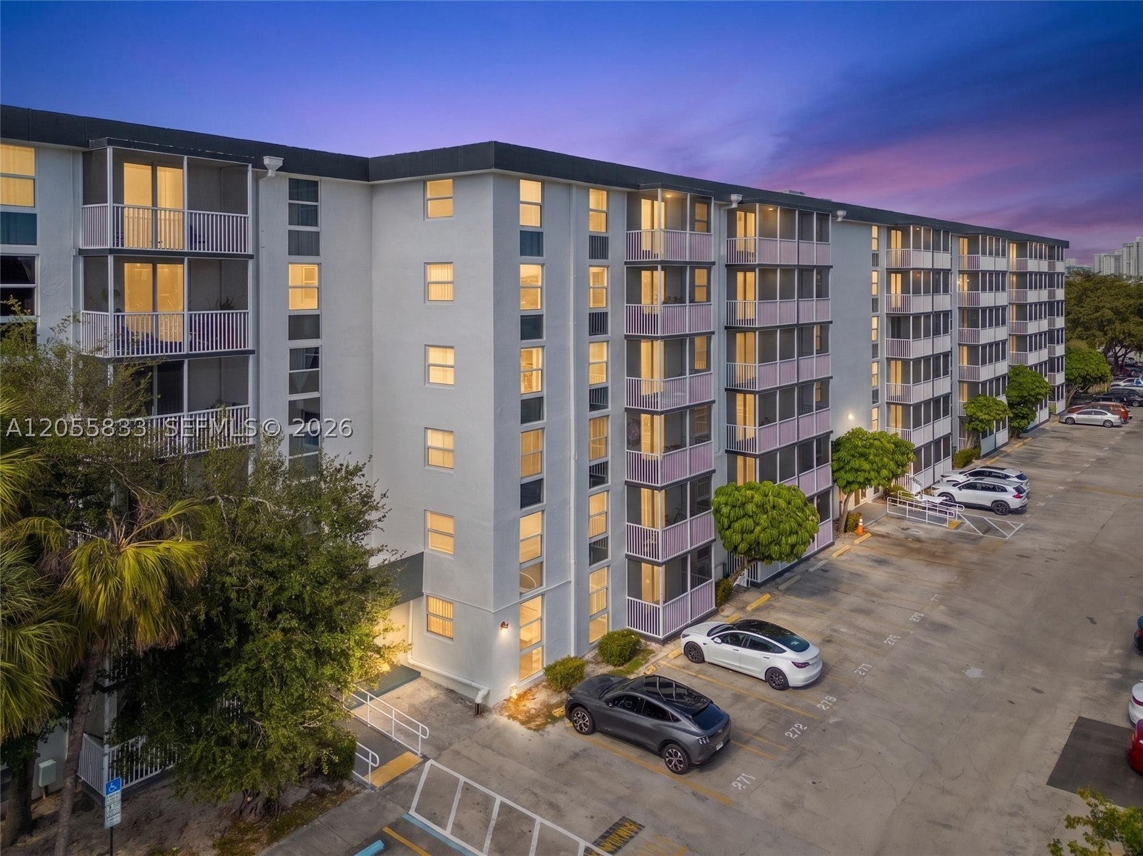 16851 NE 23rd Ave A516, North Miami Beach FL 33160