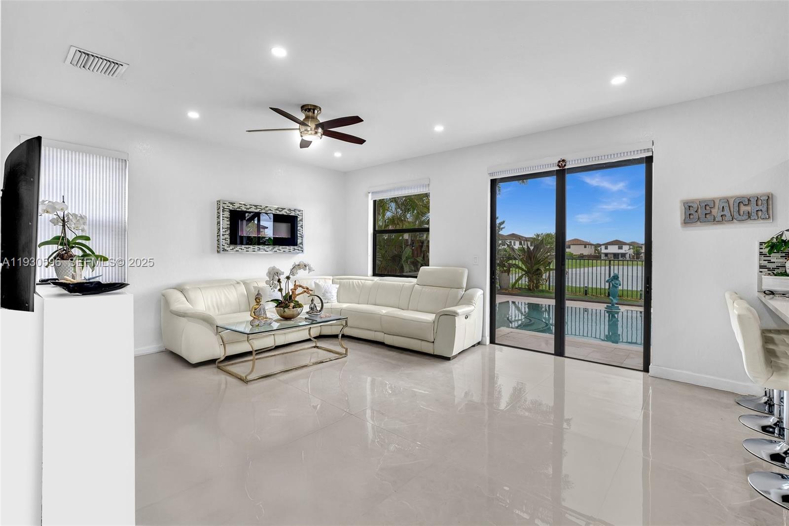 COCO PALM ESTATES - Residential