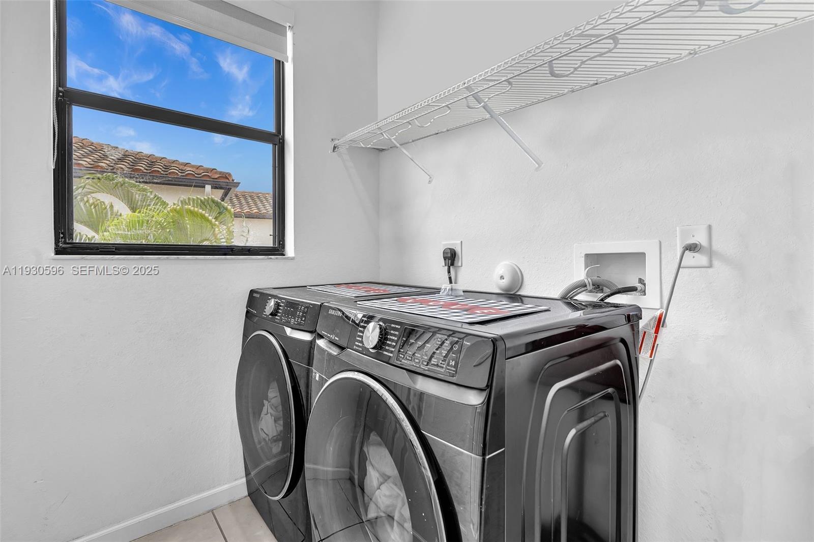 COCO PALM ESTATES - Residential