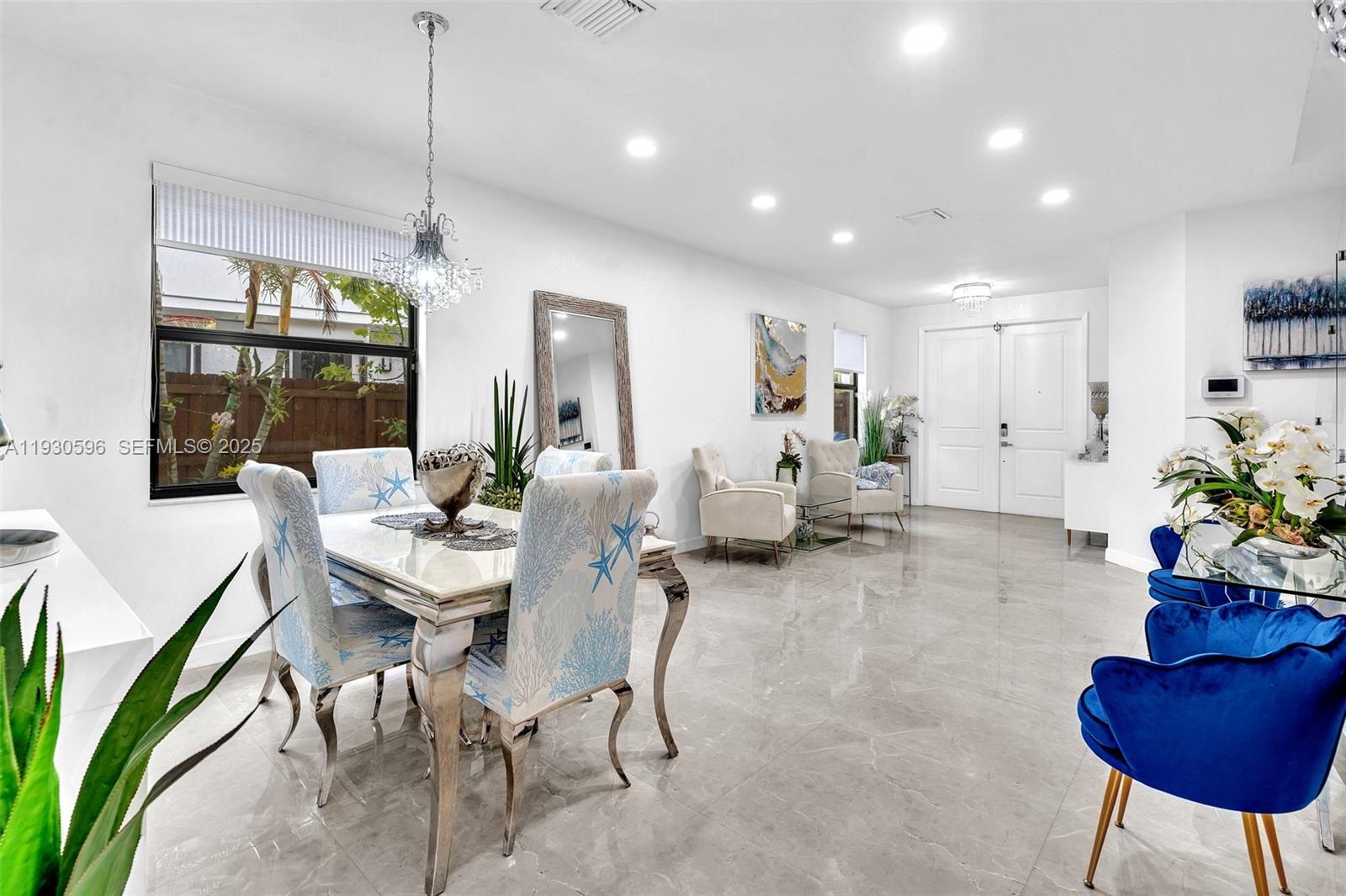 COCO PALM ESTATES - Residential