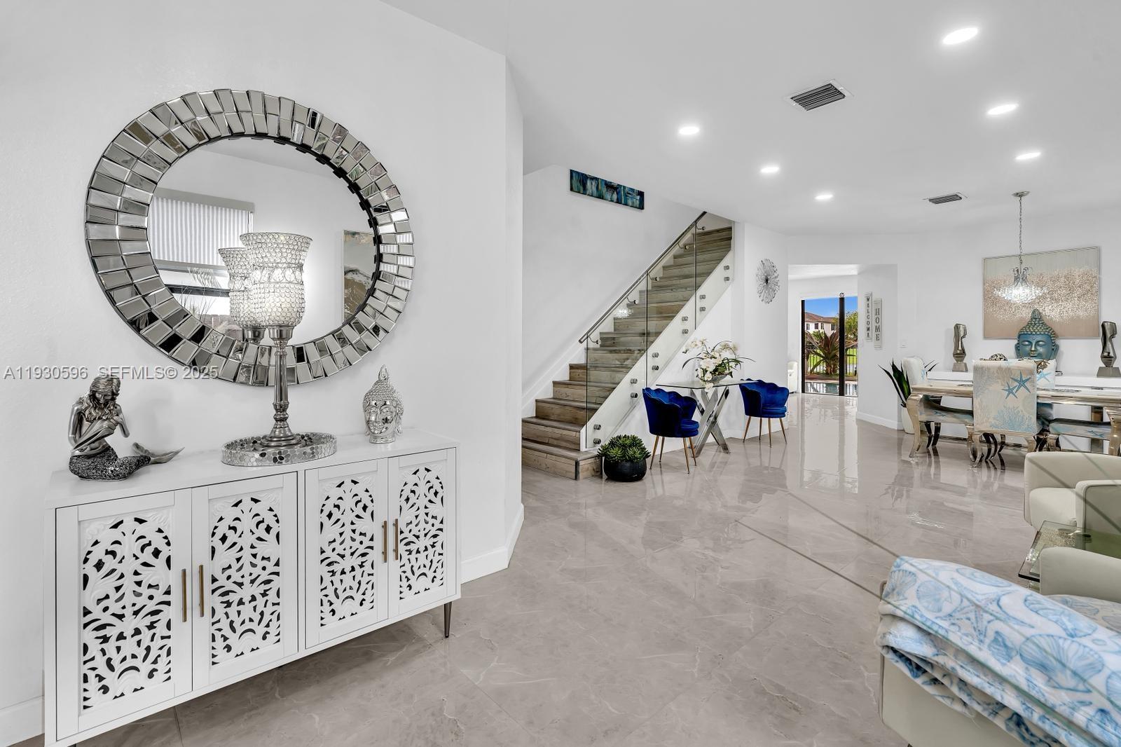 COCO PALM ESTATES - Residential