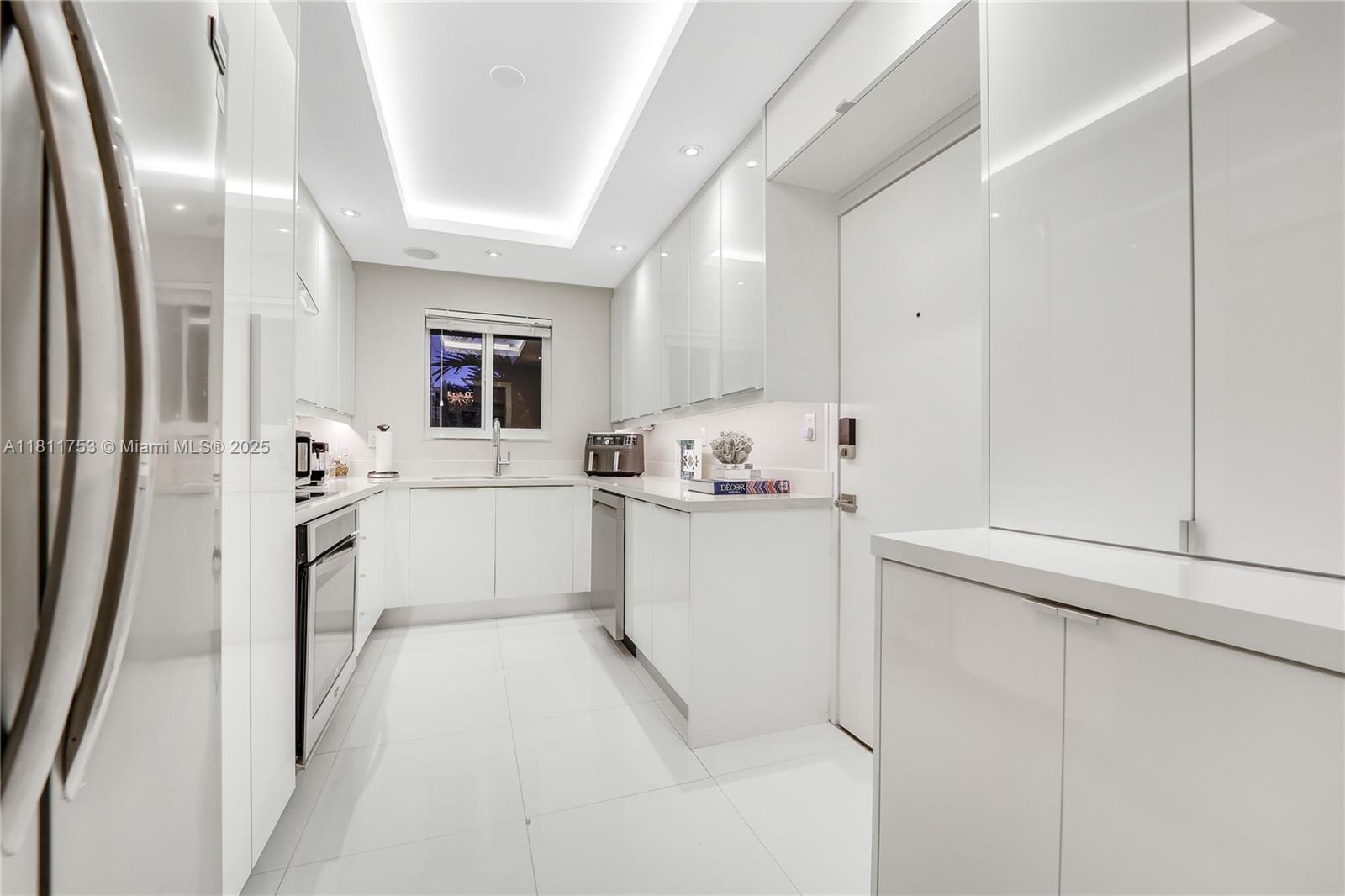 BAL HARBOUR RES SEC - Residential Lease