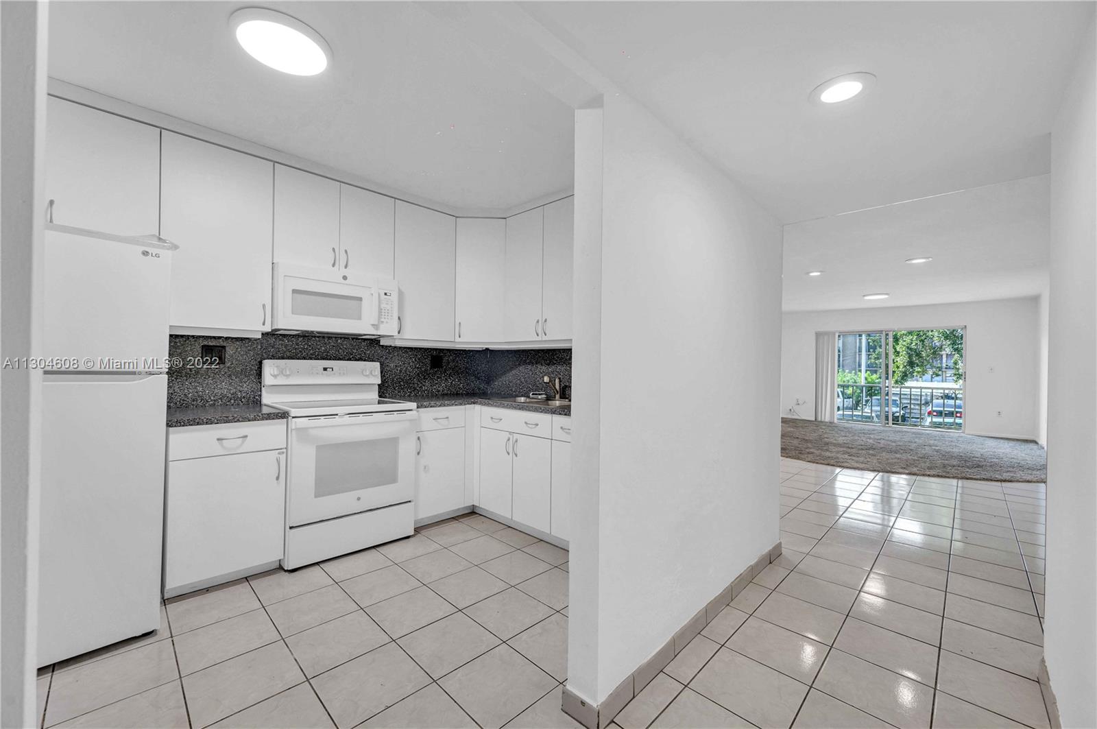 NEW LAND GARDENS CONDO - Residential Lease