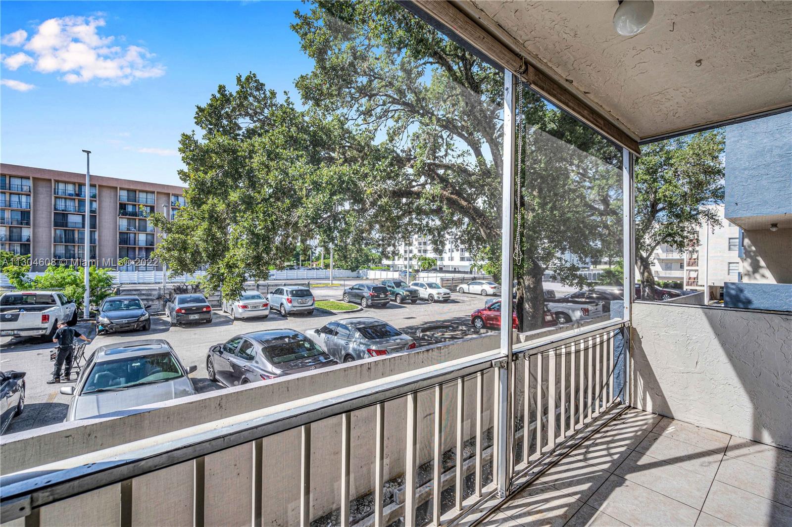 NEW LAND GARDENS CONDO - Residential Lease