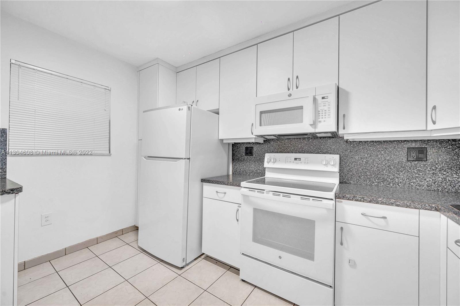 NEW LAND GARDENS CONDO - Residential Lease