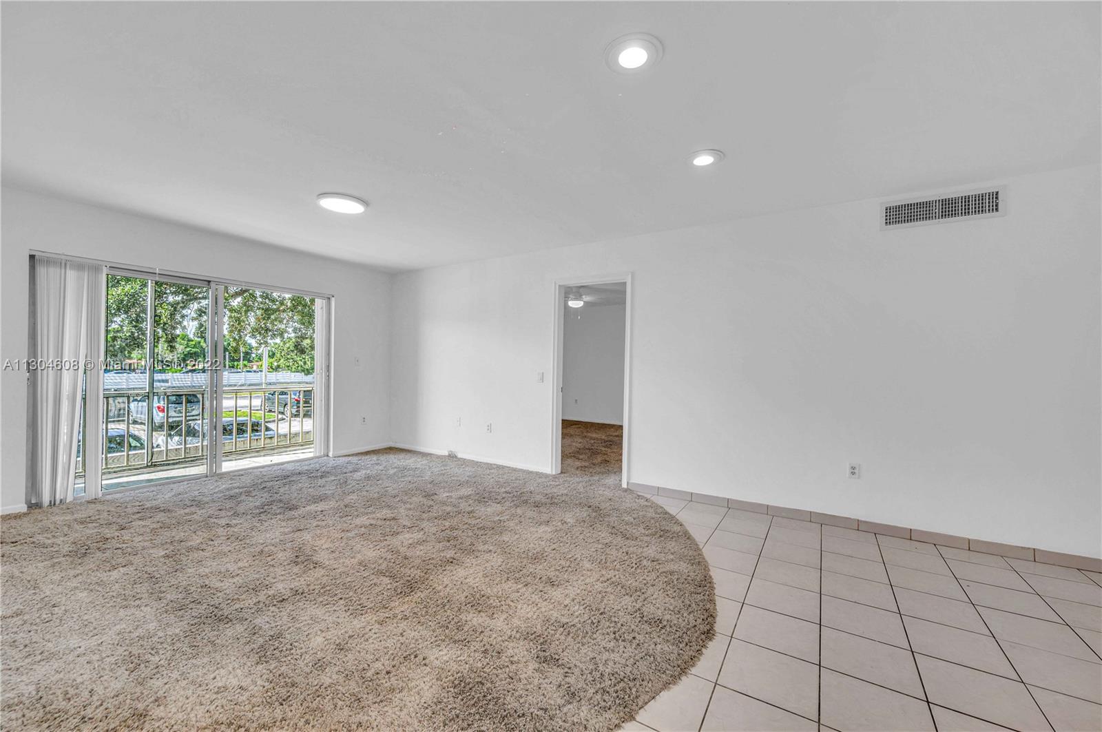 NEW LAND GARDENS CONDO - Residential Lease