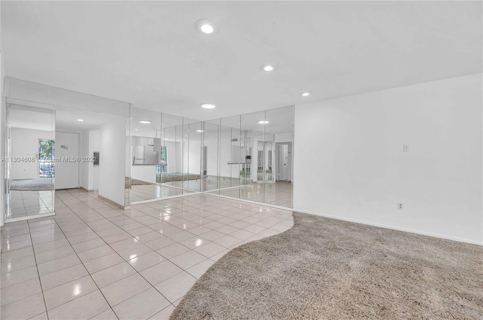 NEW LAND GARDENS CONDO - Residential Lease